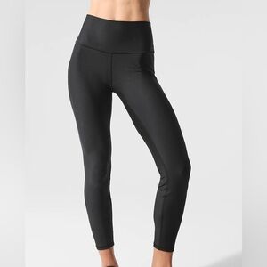ALO Yoga Airlift Black Leggings